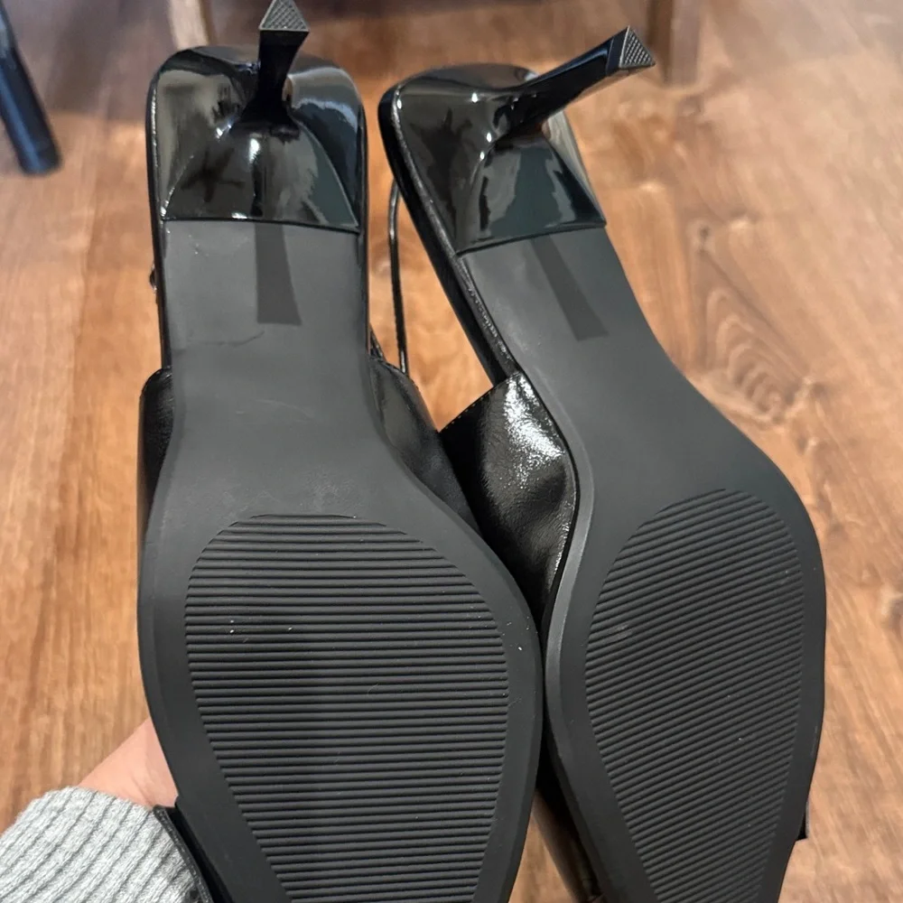 Madden Girl Black Pointed Slingback Heels - Picture 3 of 3